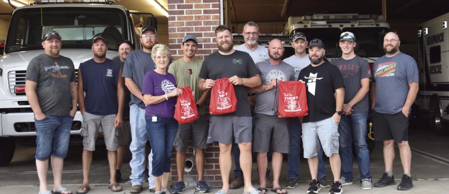 Arapahoe Fire & Rescue Unit receives First Responder Bags