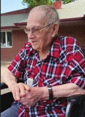 WAYNE E. SCHUTZ