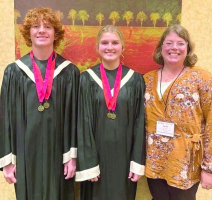 Gerlach, Downer of Cambridge sang with the Nebraska All State Choir
