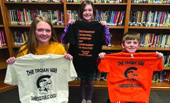 3/7/24 (L-R) Emmerie Tomlin, Kinsley Palmer, Auggie Shoemaker