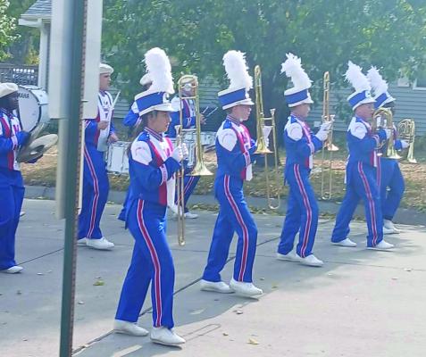 Medicine Valley band performs at Minden Bandfest