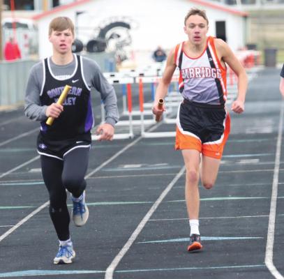 Eagles, Trojans compete at Cambridge Relays