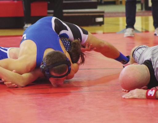 Arapahoe finishes runner-up at District D1