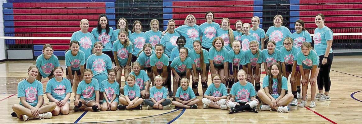 4-8 grades youth volleyball camp members