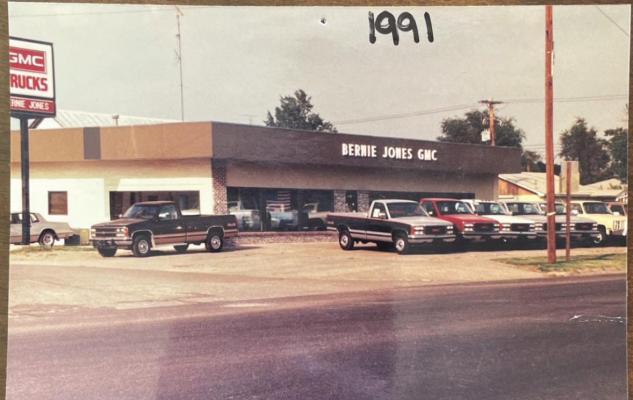 Bernie Jones Automotive celebrating 35 years
