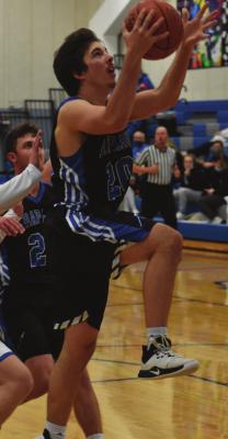 Arapahoe takes down Overton on opening night