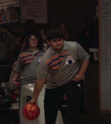 Unified Bowling District Tournament held up by weather