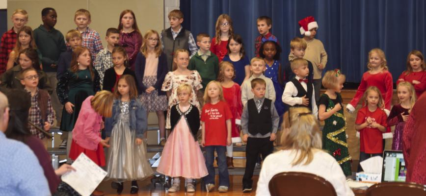 Arapahoe-Holbrook Christmas program