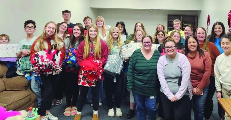 Elwood FCCLA students delivered blankets