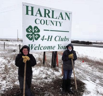 New Road Signs in Harlan County