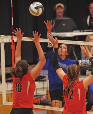 Cambridge ends Arapahoe’s season at subdistricts