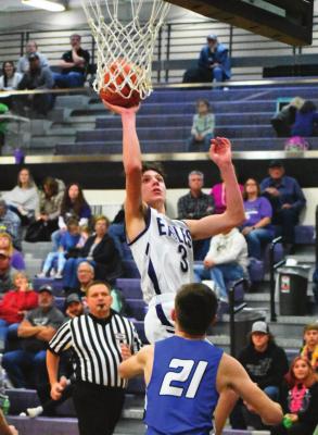Southern Valley’s Kamden Bose glides in for a score.