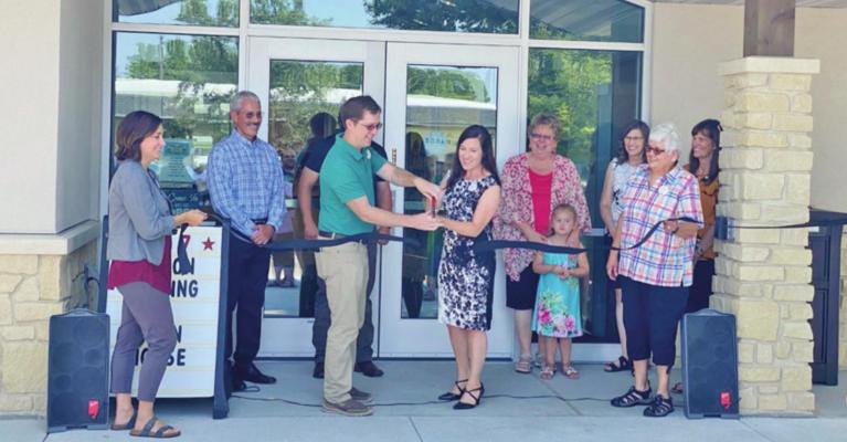 Arapahoe Public Library holds ribbon cutting, open house