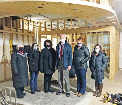 Lt. Governor visits Arapahoe