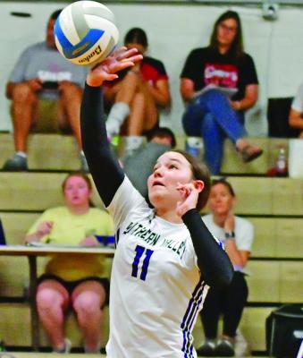 The Southern Valley volleyball team split a Thursday triangular with Southwest and Sutherland, downing the Sailors in straight-sets at home, 25-20 and 25-14. Tori Bose had 12 of the team’s 15 kills and Cali Santifer and Sophia Cunningham each had two ace serves. The Eafles had a tough trip to the Elm Creek Tournament Saturday, falling to Red Cloud and Pleasanton in straight-sets before Sutherland avenged Thursday’s match with a three-set victory.