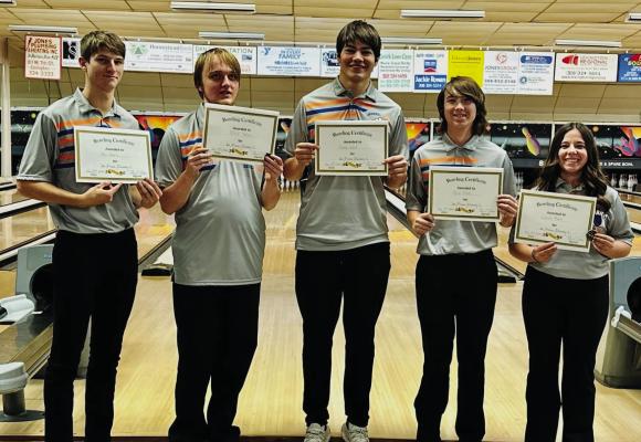 Team Patrick were the Champs at the Lexington Meet Saturday. Participants were Patrick, Ben, Brohdey, Jacob, and Lauren.