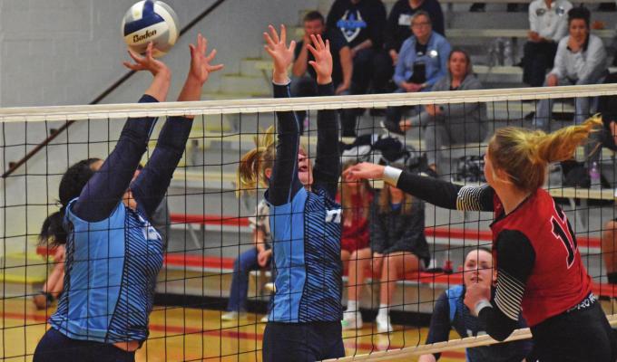 Eagles, Roughriders square off at Alma