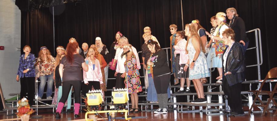 Sweet Adelines perform in Arapahoe