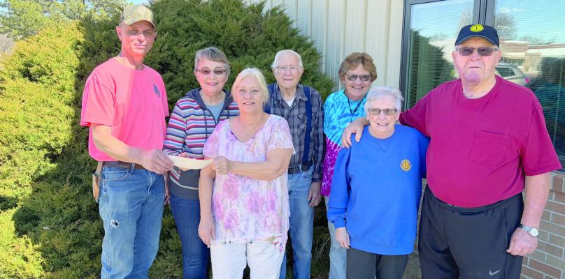 Beaver City Lions Club donates $1000 to Senior Center