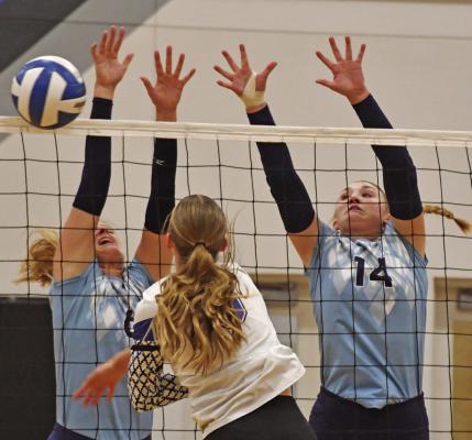 Undefeated Southwest sweeps Arapahoe