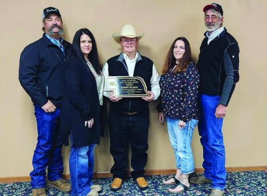 Curtis Man Receives Industry Honor