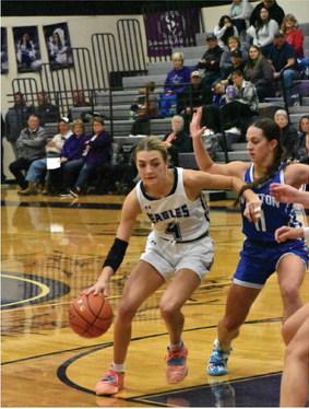 Southern Valley’s Adi Hunt drives into the paint.