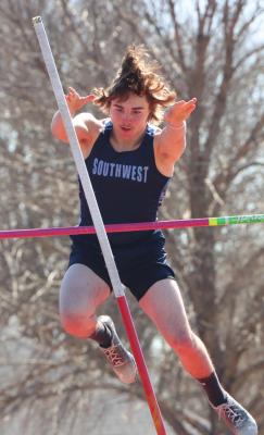 Trojans sweep team titles at Raiders’ Invite