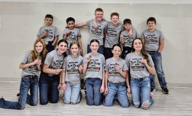 Eustis-Farnam Elementary Quiz Bowl earns 1st place