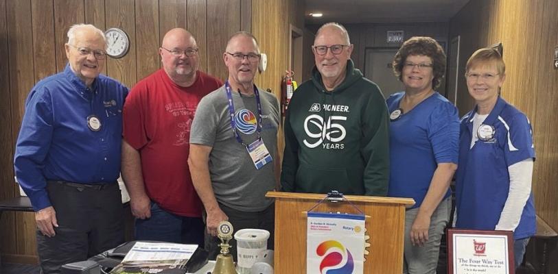 District Governor visits Cambridge Rotary Club