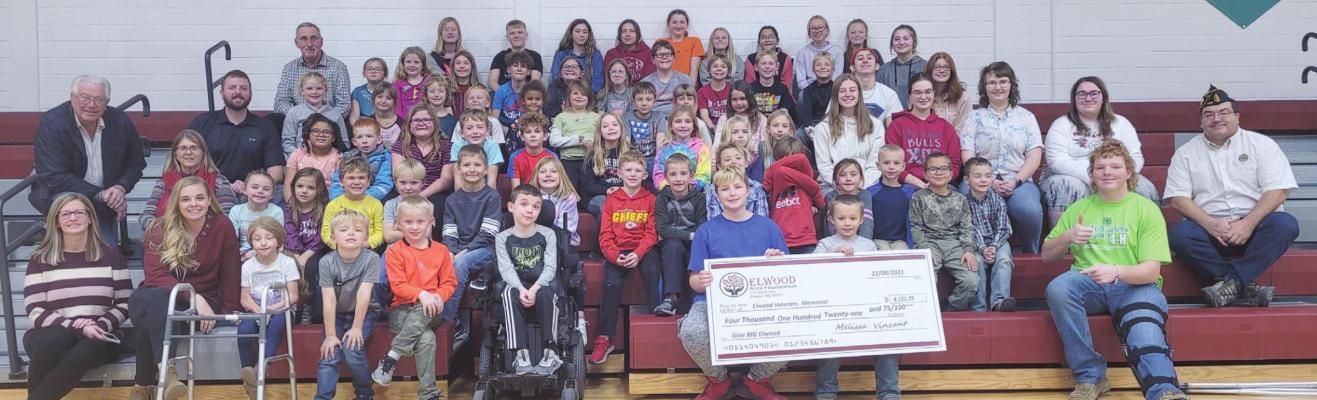 Elwood National Honor Society raised $4,000 for the Veteran’s Memorial thanks to elementary student participation