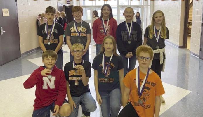 Elementary Quiz Bowl compete at Southern Valley