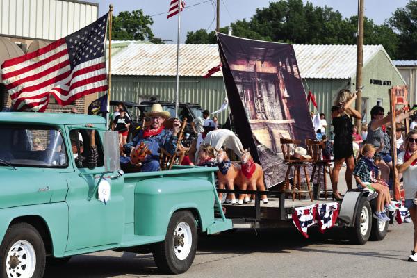 The final community festival of the summer was held as Indianola’s Old Settlers. More photos can be found on Page 9.