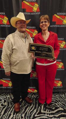 Andrijeski honored as Auctioneer of the Year