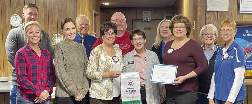 district Governor, deb mcCaslin attends rotary meeting