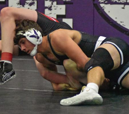 Eagles finish runner-up at home invite