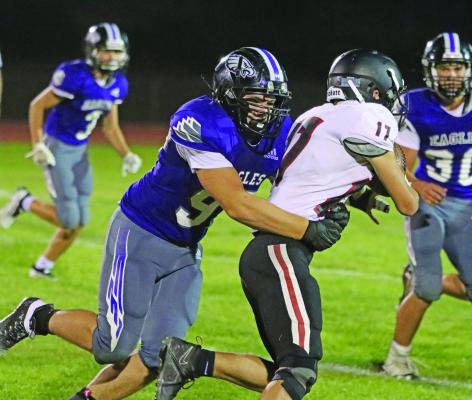 Eagles drop Homecoming contest to ALC