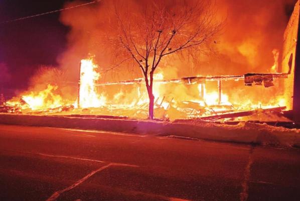 Fire levels vacant buildings in orleans
