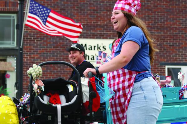 With brilliant weather, Medicine Creek Days was another blast for the masses..
