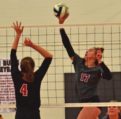 Hi-Line defeats Cozad, Maxwell