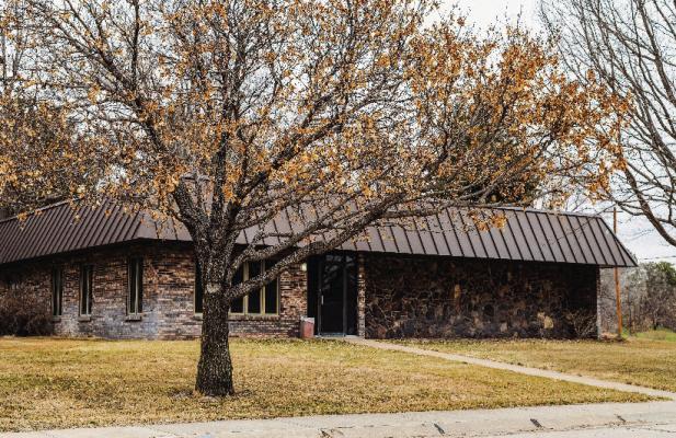 Community Hospital Announces Closure of Curtis Medical Center