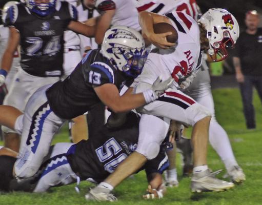 Arapahoe loses late lead, falls to Alma
