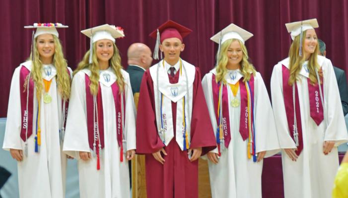 (Above left) Top Students in the Elwood Class of 2021 are (l-r) Kennedy Brell, Kaydee Diefenbaugh, Kaden Nickell, Alivia Knoerzer and Aubrey Steinwart.