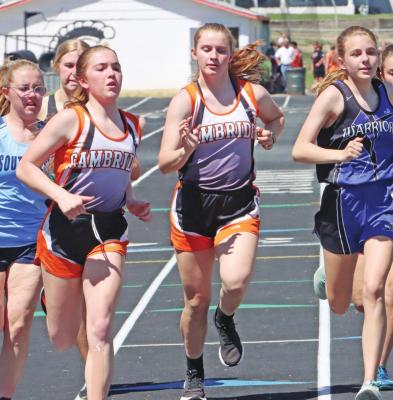 Area track teams wrap up regular season at Alma’s Dale Harsin Twilight