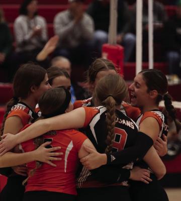 Cambridge celebrates a third-straight trip to State.