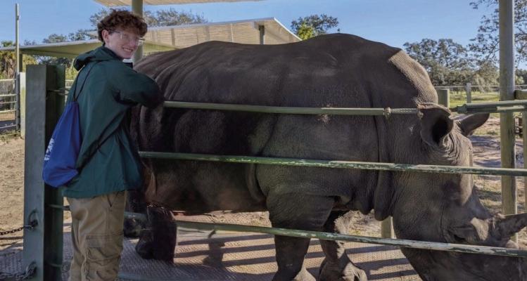 Hansen represents Phelps County 4-H at Zoo Apprentice Camp