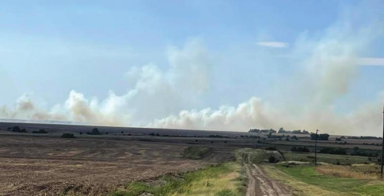 Field fire contained northwest of Holbrook