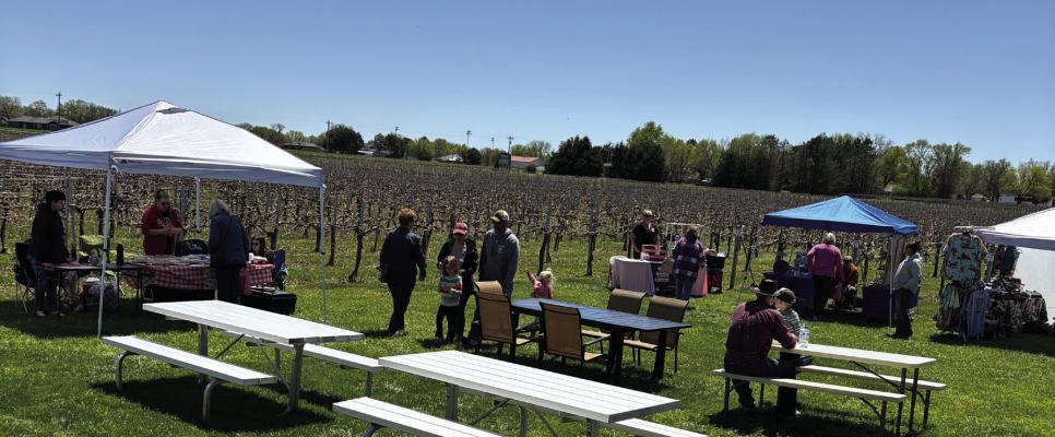 Vendors were out at the Old Cellar Vineyard’s Sip and Shop held recently in Arapahoe. Customers enjoyed looking at and buying goods from several vendors from around the area. Donovan’s food truck was on hand for lunch as well.