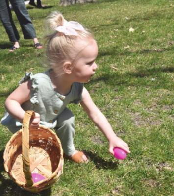 Easter Egg Hunts in Arapahoe enjoyed by many
