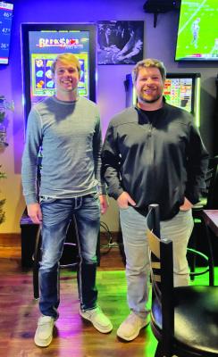 Cornfed Entertainment provides fun partnership for Arapahoe grads