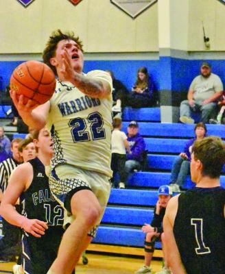 Warriors hold off Brady for second win